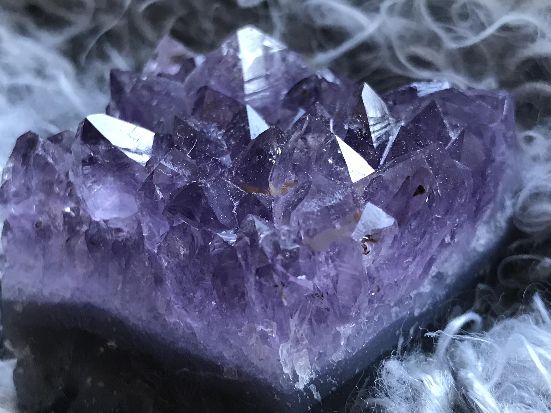 Bond no 9 dubai amethyst hot sale